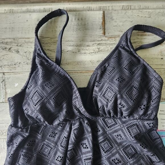 NWT SWIM SOLITIONS Flyway Crochet Swim Dress Size 8 - Picture 3 of 5